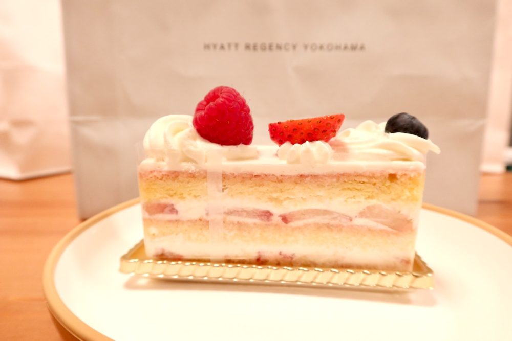 ハイアットリージェンシー横浜のMARKETで購入したケーキ