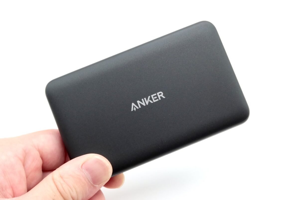 超軽量・コンパクトなモバイルバッテリー！Anker PowerCore III 5000【スマホ充電ならこれで十分】