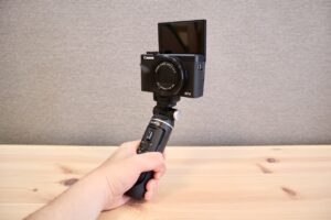 小型カメラでの自撮りにおすすめ！SmallRig ワイヤレスシューティンググリップ（SR-RG1）【レビュー】